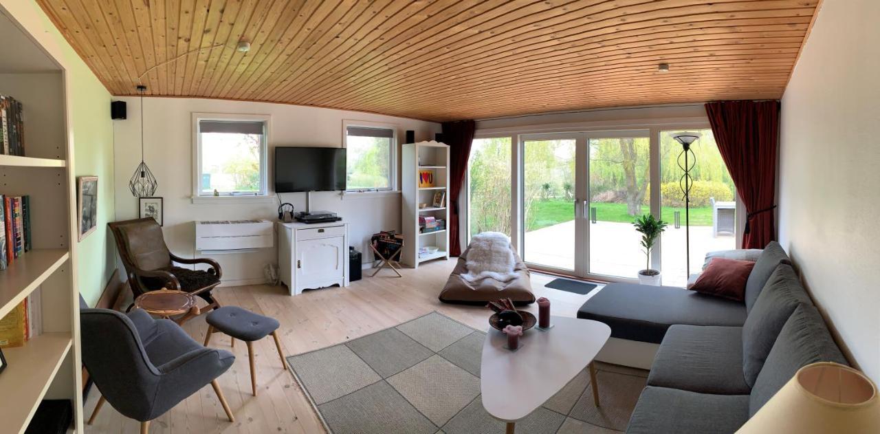 Spacey And Charming Cabin 300 M. From Beach Tjørneholm Eksteriør billede